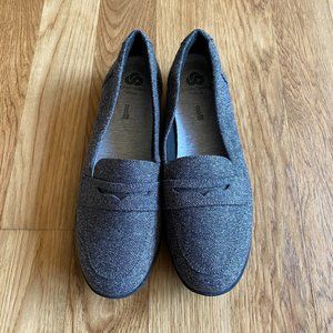 Cloudsteppers by Clarks Grey Tweed Loafer Shoes - too narrow didn’t wear